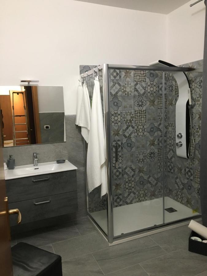 La Casa Di Nana' Locazione Turistica Apartment Palermo Bagian luar foto
